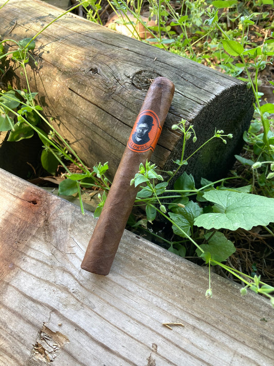 Farm Work Sessions: Caldwell Cigar Co. Blind Man’s Bluff Nicaragua Toro